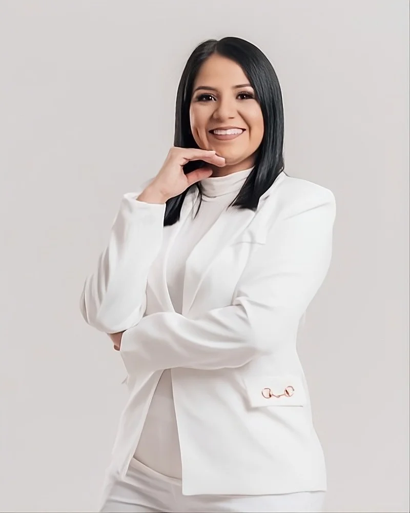 Dra. Lesly Pinto